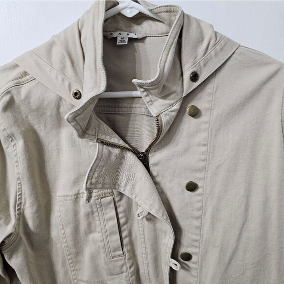 CAbi Nanook utility coat with hood, sz m, excellent condition - Picture 3 of 4